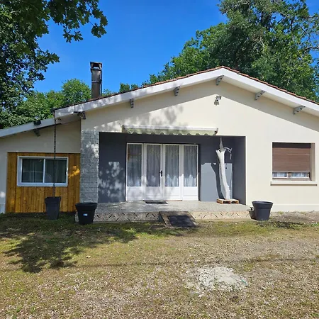 Ici Et Nulle Part Ailleurs Ferienhaus Saint-Vivien-de-Médoc